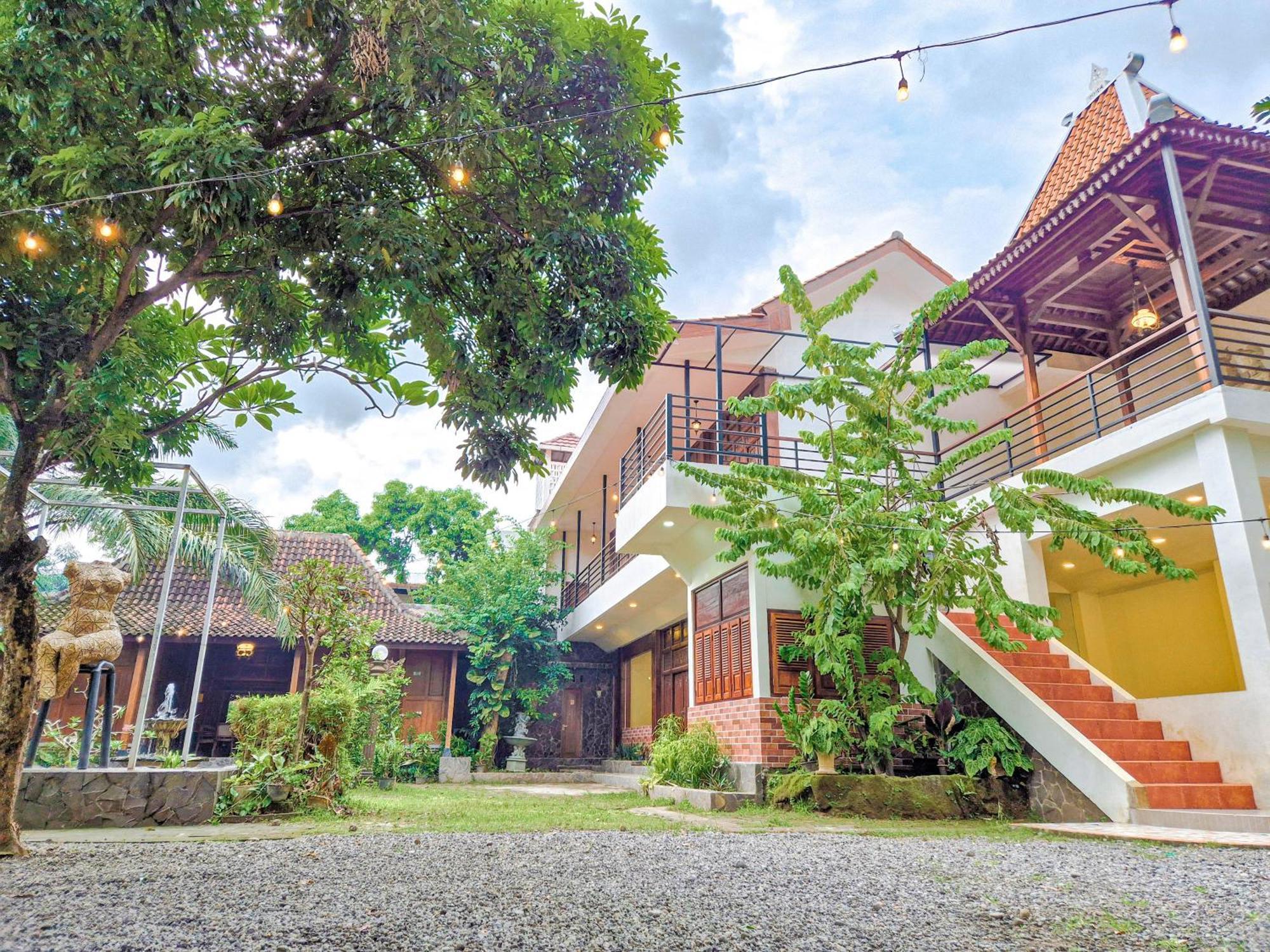 Pendhapa Art Space - Pas Limasan Homestay Prawirotaman 外观 照片