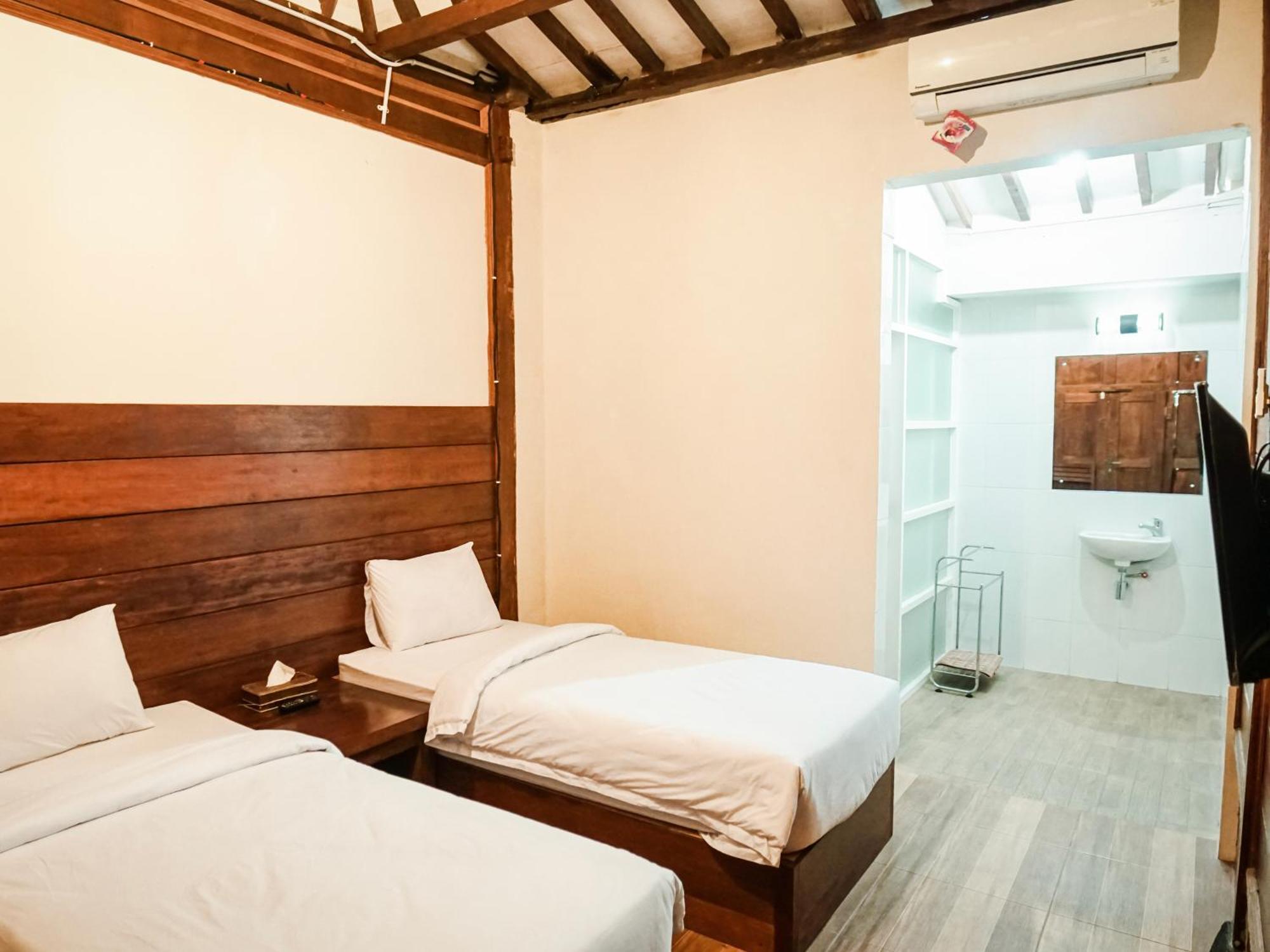Pendhapa Art Space - Pas Limasan Homestay Prawirotaman 外观 照片