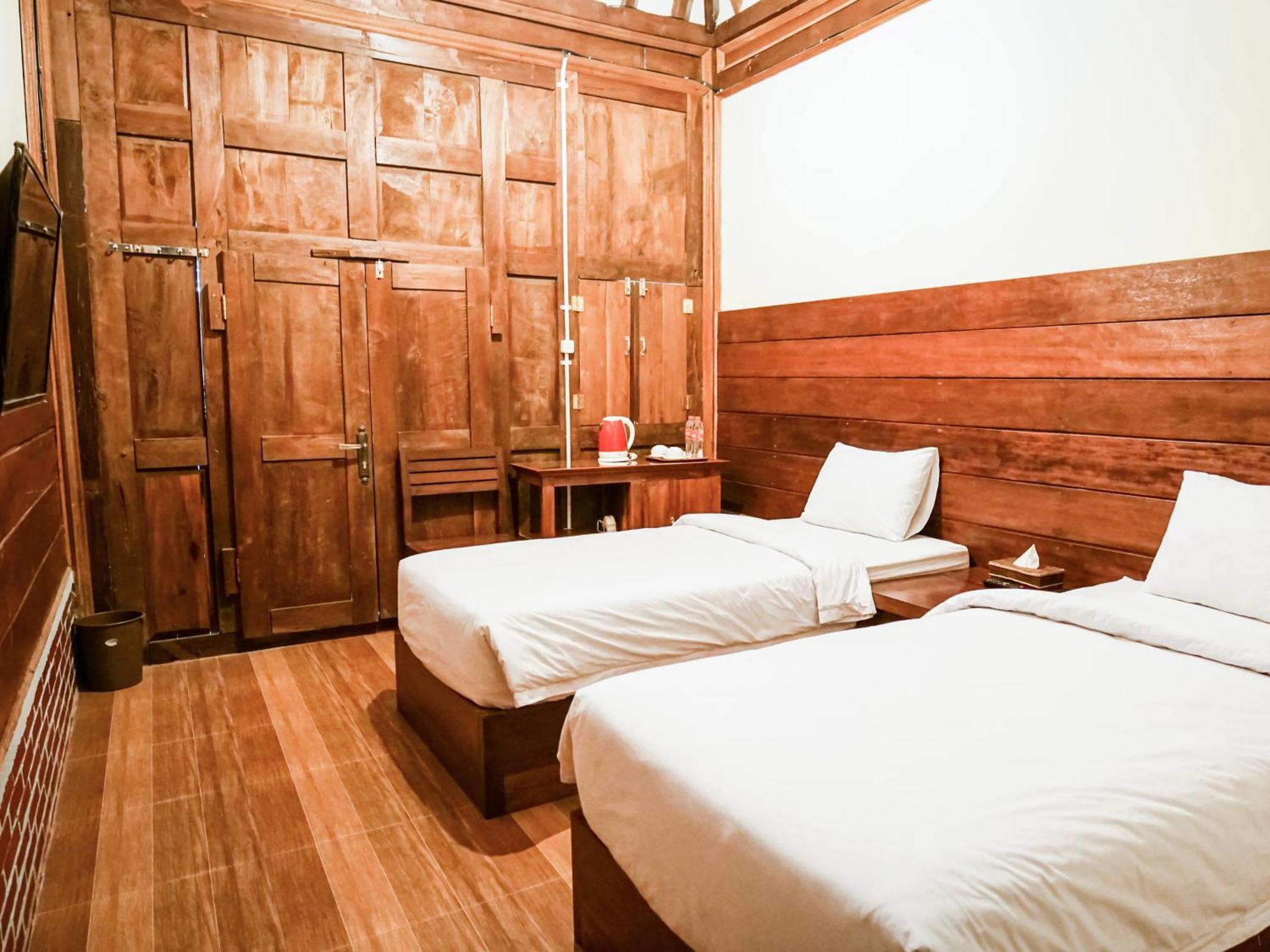 Pendhapa Art Space - Pas Limasan Homestay Prawirotaman 外观 照片