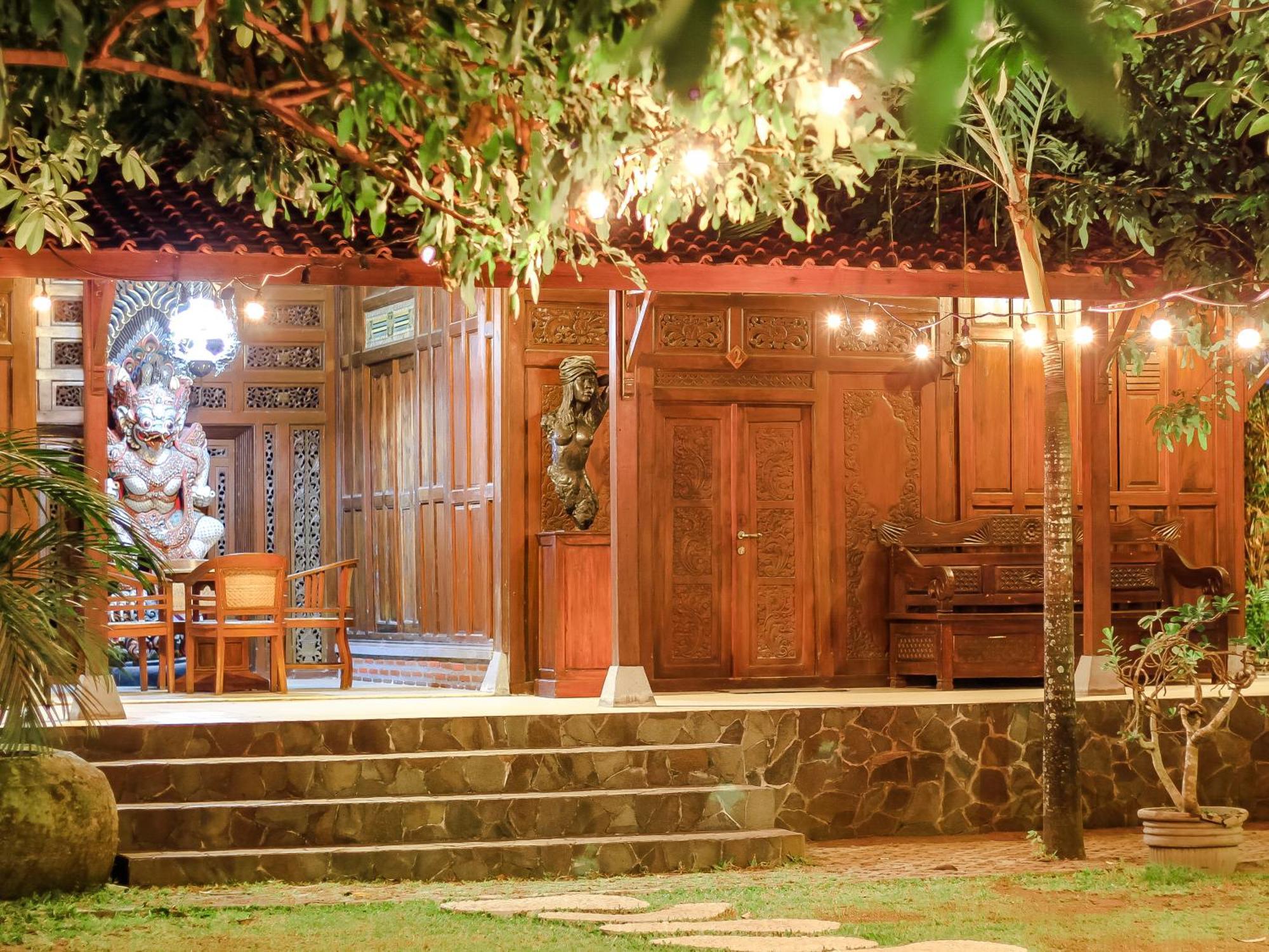 Pendhapa Art Space - Pas Limasan Homestay Prawirotaman 外观 照片